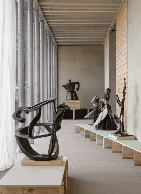 William-KentridgeThe-Pull-of-Gravity2025c-William-Kentridge.-Courtesy-the-artist-Goodman-Gallery-Galleria-Lia-Rumma-and-Hauser-WirthPhoto_Jonty-Wilde-courtesy-YSP_2025-07-02-130312_prsv (1)